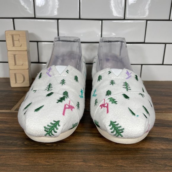 TOMS Seasonal Classic Alpargata Women's Size 9 Shoes White Ski Tree Print Flat - Picture 2 of 11